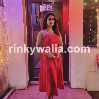 female escorts in Akbarpur